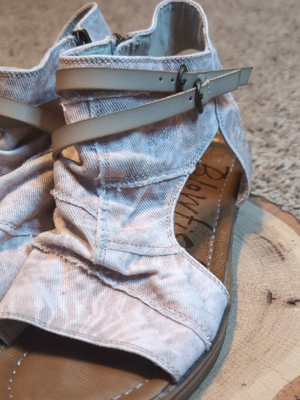 Blowfish Malibu Canvas Ruched Peep Toe Bootie Buckle Lagenlook Sandals NWT - Picture 4 of 14